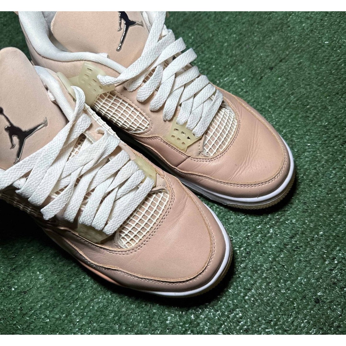 Jordan 4 Retro ‘Shimmer’
