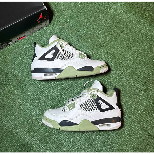 Jordan 4 Retro ‘Sea Foam’
