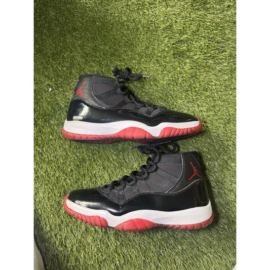 Jordan 11 Retro High Bread Size 10.5 Men’s