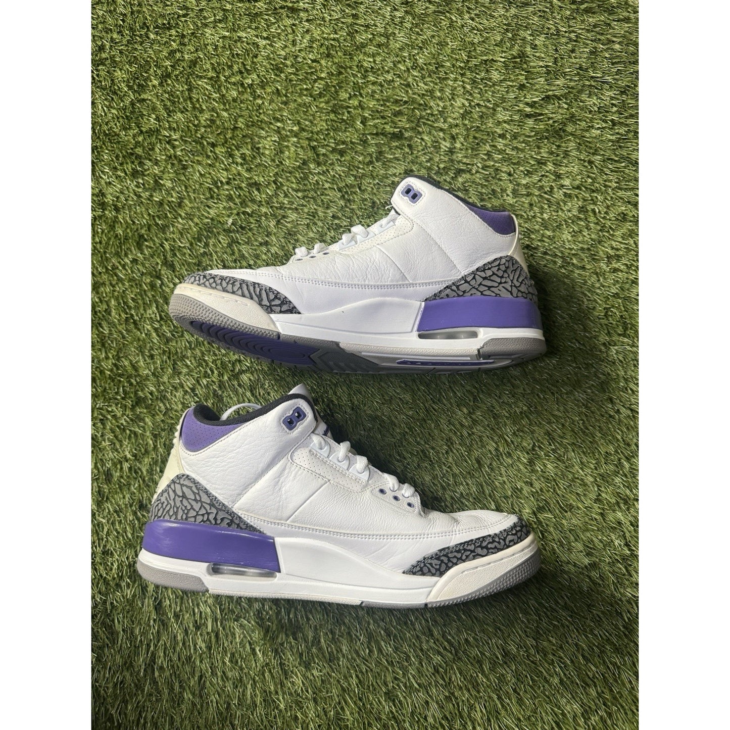 Air Jordan 3 Dark Iris Retro Sneakers size 12 Men’s