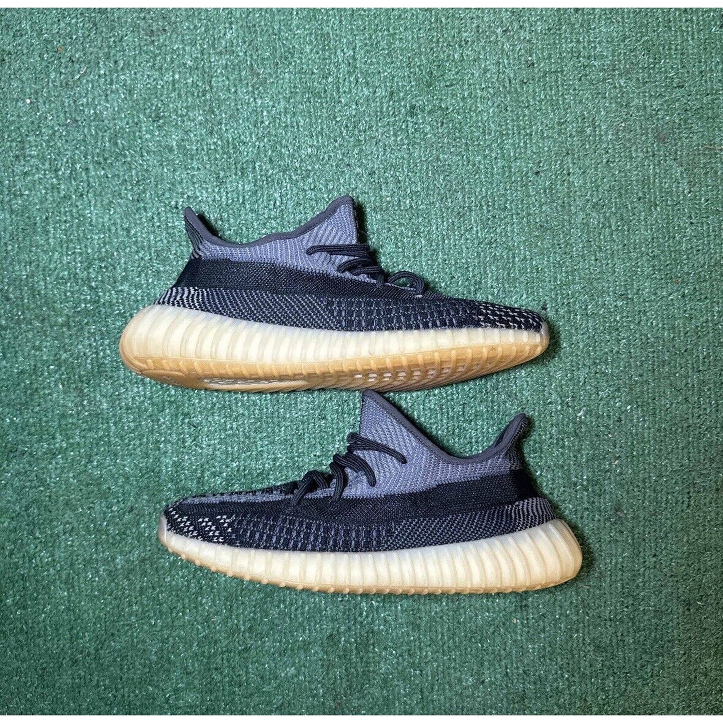 Size 10 - adidas Yeezy Boost 350 V2 Low Carbon
