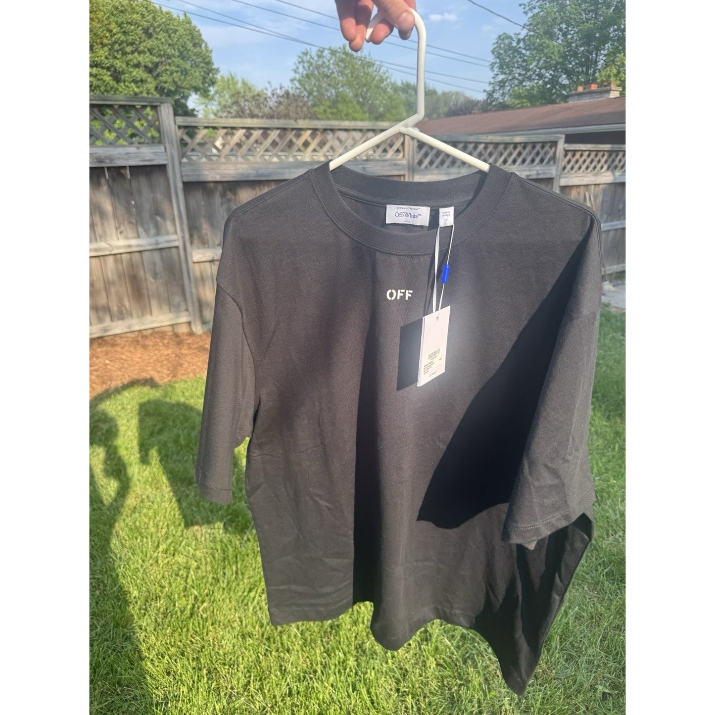 Off-White Spray Arrow T-Shirt Black Size Large