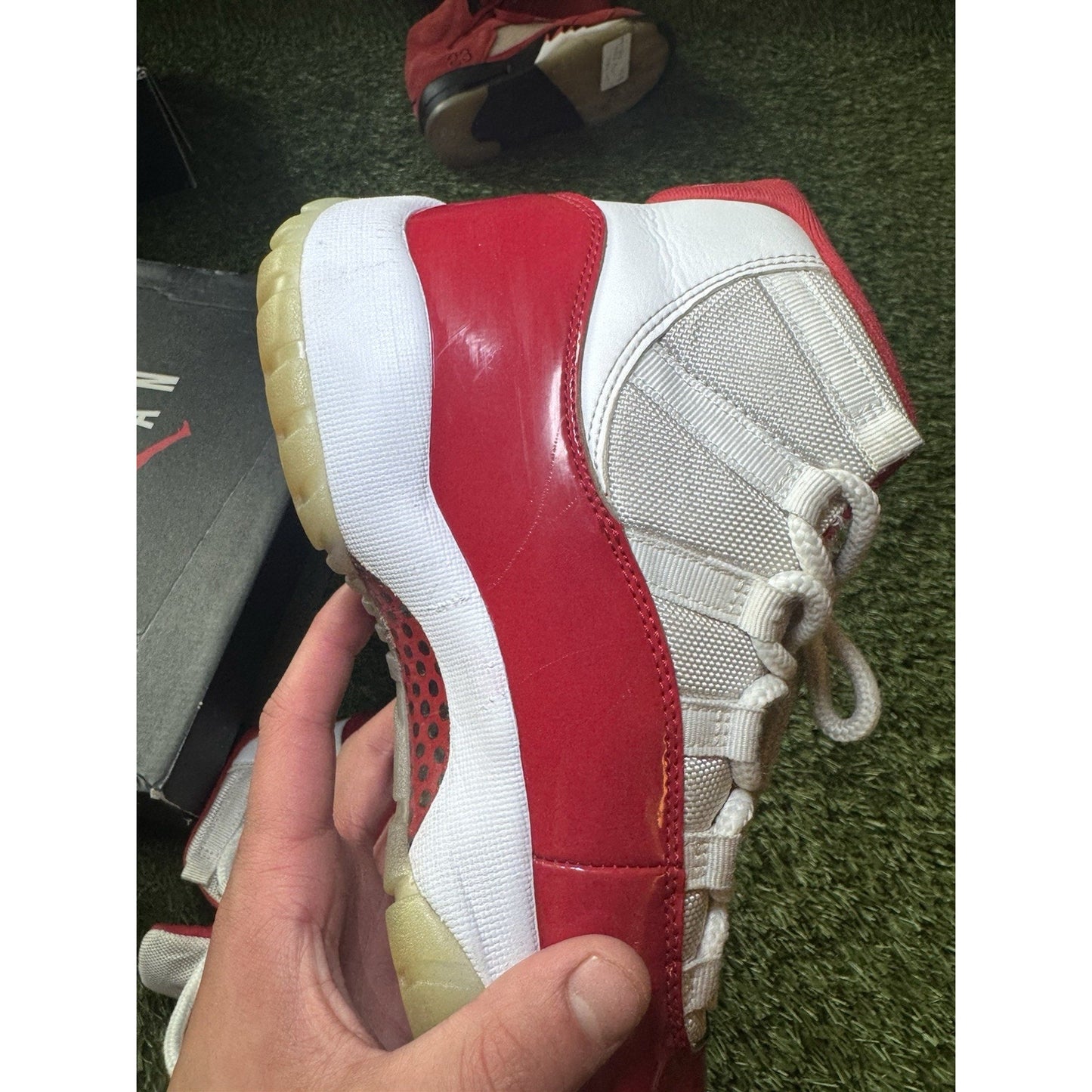 Jordan Air Jordan 11 Cherry Red Men’s Mid-Top Sneaker Red/White Size 8.5 Men’s