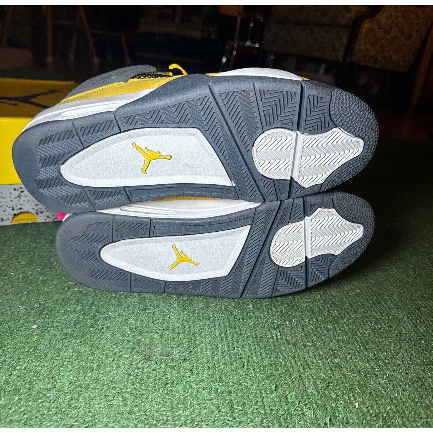 Size 12 - Jordan 4 Retro Mid Lightning