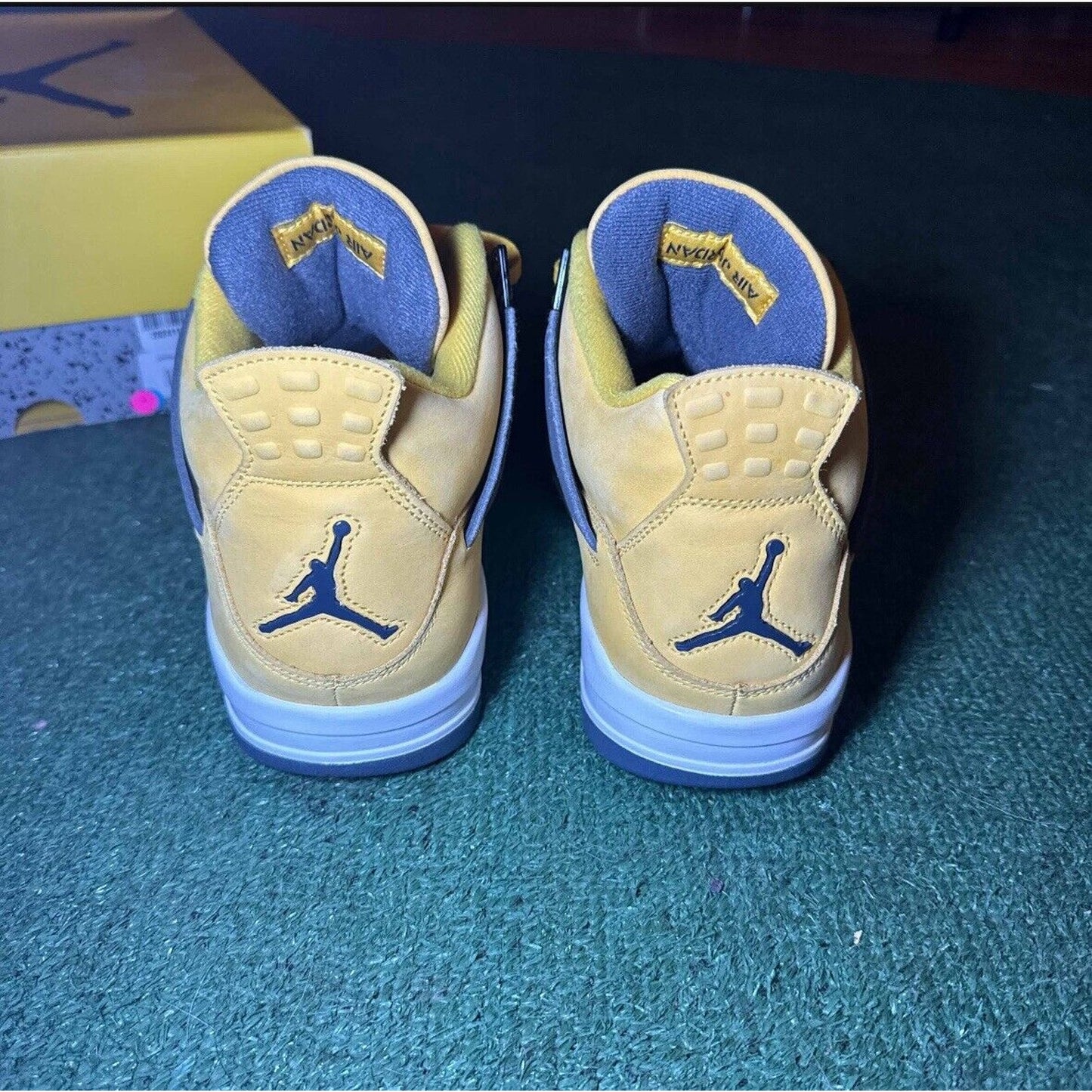 Size 12 - Jordan 4 Retro Mid Lightning
