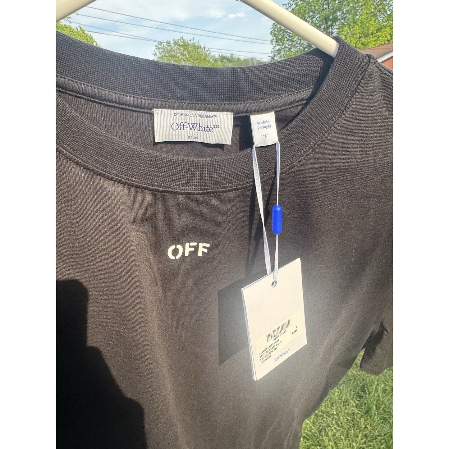 Off-White Spray Arrow T-Shirt Black Size Large