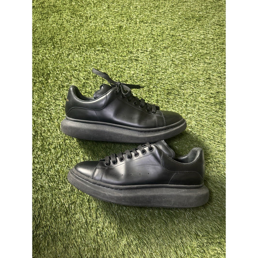 Alexander McQueen Oversized Sneaker Men’s All Black Size 45.5 / 12.5-13 U.S. Men