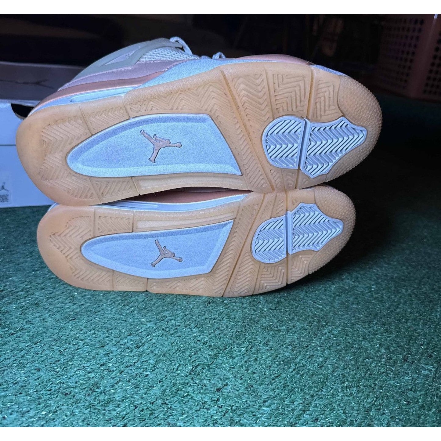 Jordan 4 Retro ‘Shimmer’