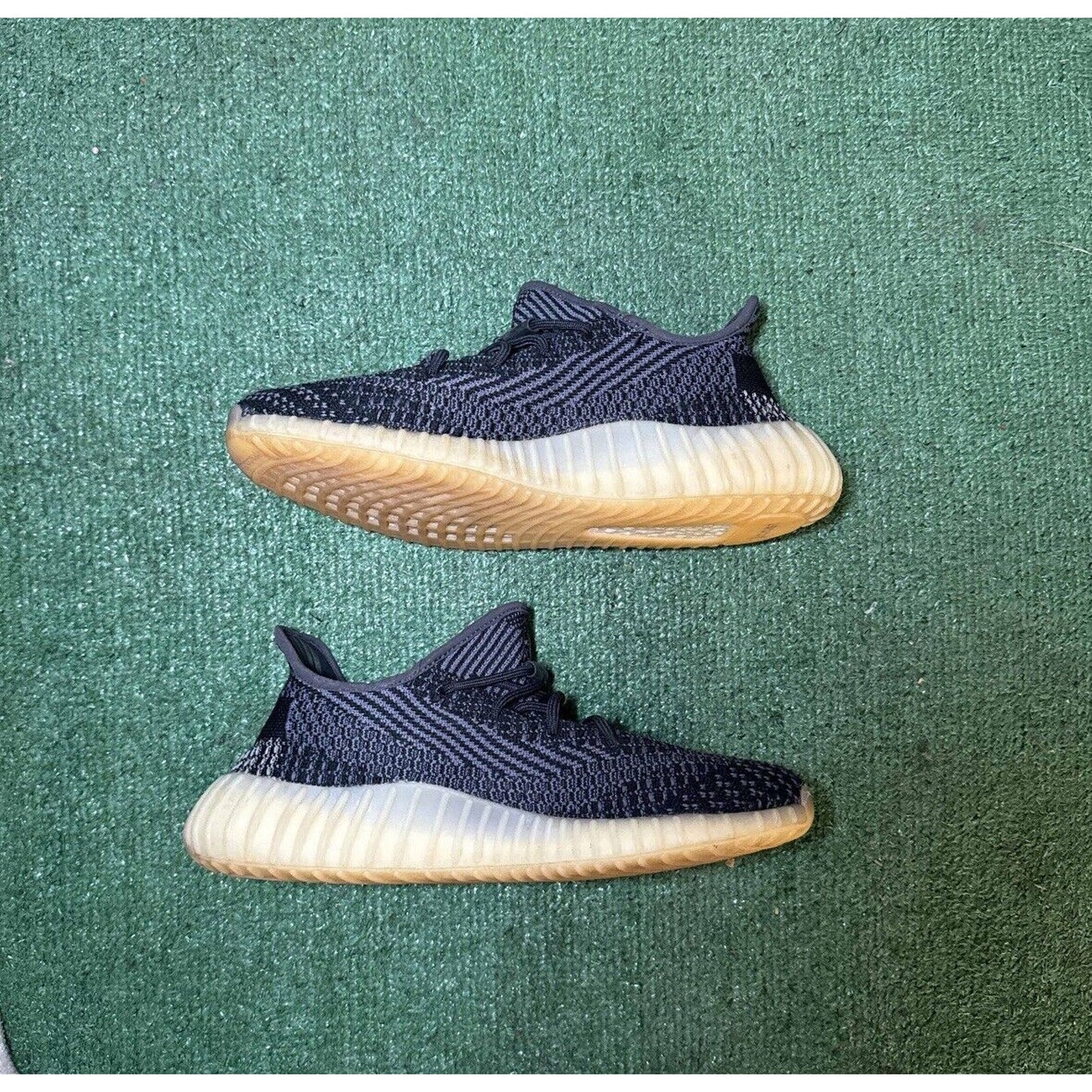 Size 10 - adidas Yeezy Boost 350 V2 Low Carbon
