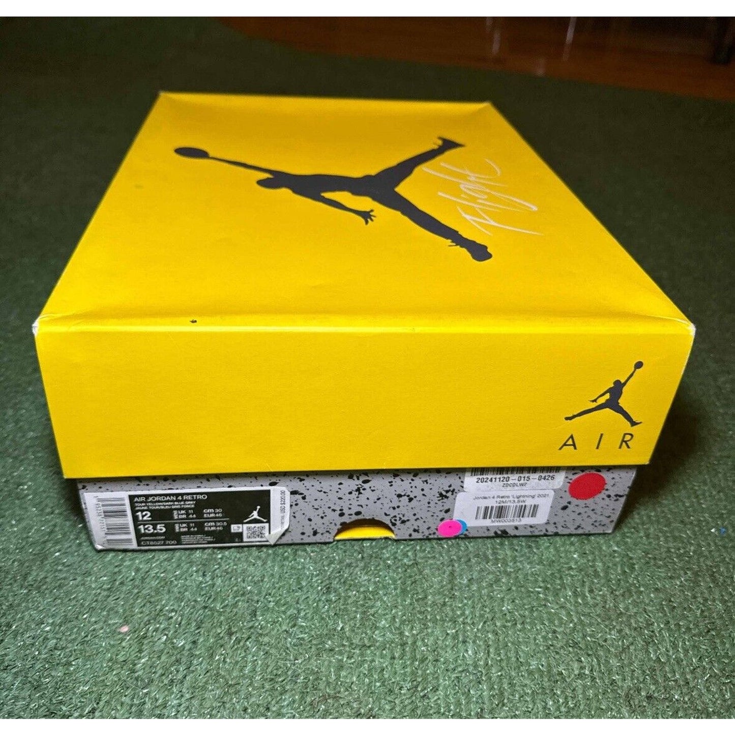 Size 12 - Jordan 4 Retro Mid Lightning